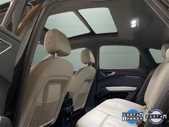 2024 Audi Q4 E-tron Premium photo 13
