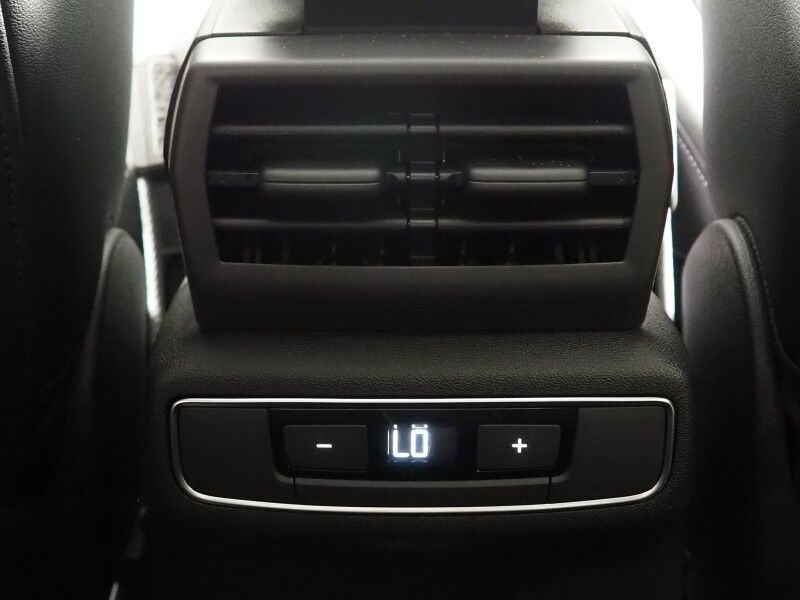 2024 Audi Q4 e-tron Premium Plus 40 *NAVIGATION, VIRTUAL COCKPIT, ADAPTIVE CRUISE, SAFETY ALERTS, PANORAMA MOONROOF, LEATHER, HEATED SEATS/STEERING, POWER LIFTGATE, WIRELESS CHARGING, ANDROID & APPLE Round Rock TX