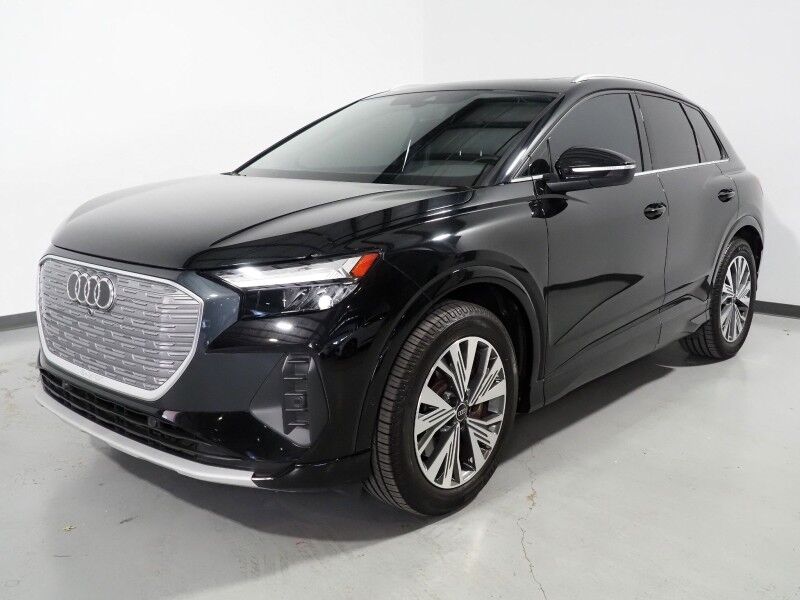 2024 Audi Q4 e-tron Premium Plus 40 *NAVIGATION, VIRTUAL COCKPIT, ADAPTIVE CRUISE, SAFETY ALERTS, PANORAMA MOONROOF, LEATHER, HEATED SEATS/STEERING, POWER LIFTGATE, WIRELESS CHARGING, ANDROID & APPLE Round Rock TX