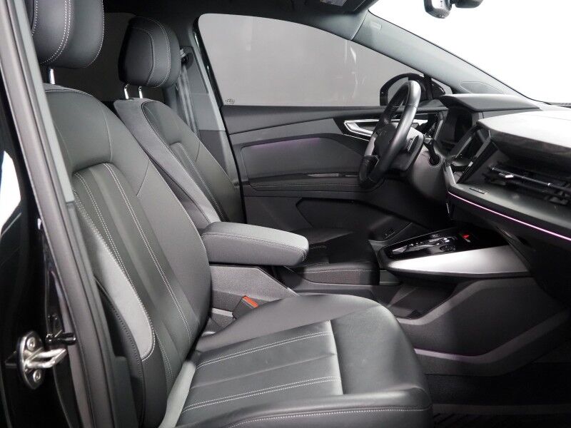 2024 Audi Q4 e-tron Premium Plus 40 *NAVIGATION, VIRTUAL COCKPIT, ADAPTIVE CRUISE, SAFETY ALERTS, PANORAMA MOONROOF, LEATHER, HEATED SEATS/STEERING, POWER LIFTGATE, WIRELESS CHARGING, ANDROID & APPLE Round Rock TX