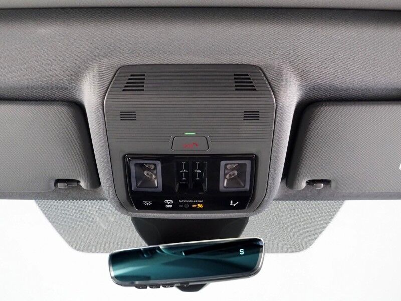 2024 Audi Q4 e-tron Premium Plus 50 Quattro *BLACK OPTIC PKG, NAVIGATION, VIRTUAL COCKPIT, ADAPTIVE CRUISE, SAFETY ALERTS, PANORAMA MOONROOF, LEATHER, HEATED SEATS/STEERING, SONOS AUDIO, WIRELESS CHARGING, ANDROID & APPLE Round Rock TX