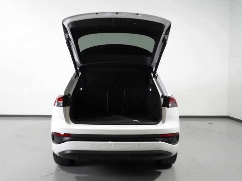 2024 Audi Q4 e-tron Premium Plus 50 Quattro *BLACK OPTIC PKG, NAVIGATION, VIRTUAL COCKPIT, ADAPTIVE CRUISE, SAFETY ALERTS, PANORAMA MOONROOF, LEATHER, HEATED SEATS/STEERING, SONOS AUDIO, WIRELESS CHARGING, ANDROID & APPLE Round Rock TX
