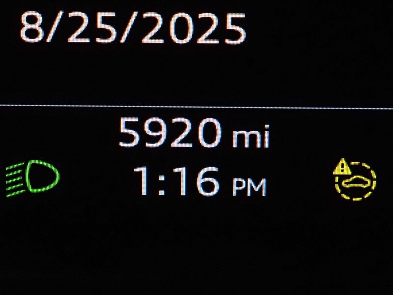 2024 Audi Q4 e-tron Premium Plus 50 Quattro *BLACK OPTIC PKG, NAVIGATION, VIRTUAL COCKPIT, ADAPTIVE CRUISE, SAFETY ALERTS, PANORAMA MOONROOF, LEATHER, HEATED SEATS/STEERING, SONOS AUDIO, WIRELESS CHARGING, ANDROID & APPLE Round Rock TX