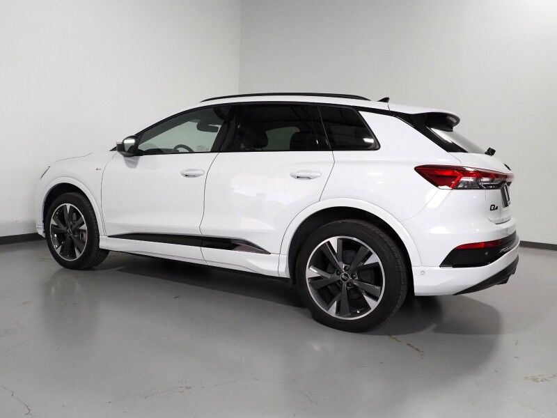2024 Audi Q4 e-tron Premium Plus 50 Quattro *BLACK OPTIC PKG, NAVIGATION, VIRTUAL COCKPIT, ADAPTIVE CRUISE, SAFETY ALERTS, PANORAMA MOONROOF, LEATHER, HEATED SEATS/STEERING, SONOS AUDIO, WIRELESS CHARGING, ANDROID & APPLE Round Rock TX