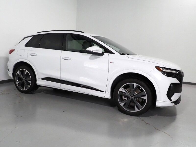 2024 Audi Q4 e-tron Premium Plus 50 Quattro *BLACK OPTIC PKG, NAVIGATION, VIRTUAL COCKPIT, ADAPTIVE CRUISE, SAFETY ALERTS, PANORAMA MOONROOF, LEATHER, HEATED SEATS/STEERING, SONOS AUDIO, WIRELESS CHARGING, ANDROID & APPLE Round Rock TX