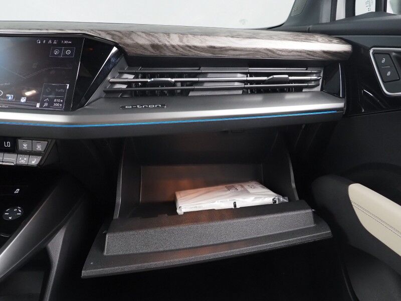 2024 Audi Q4 e-tron Premium Plus 50 Quattro *BLACK OPTIC PKG, NAVIGATION, VIRTUAL COCKPIT, ADAPTIVE CRUISE, SAFETY ALERTS, PANORAMA MOONROOF, LEATHER, HEATED SEATS/STEERING, SONOS AUDIO, WIRELESS CHARGING, ANDROID & APPLE Round Rock TX