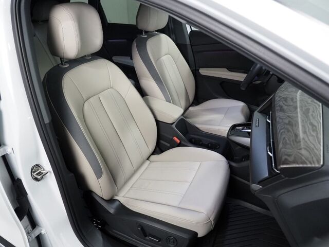 2024 Audi Q4 e-tron Premium Plus 50 Quattro *BLACK OPTIC PKG, NAVIGATION, VIRTUAL COCKPIT, ADAPTIVE CRUISE, SAFETY ALERTS, PANORAMA MOONROOF, LEATHER, HEATED SEATS/STEERING, SONOS AUDIO, WIRELESS CHARGING, ANDROID & APPLE Round Rock TX