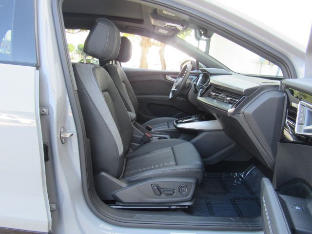 2024 Audi Q4 e-tron Premium Plus 50 quattro Plano TX