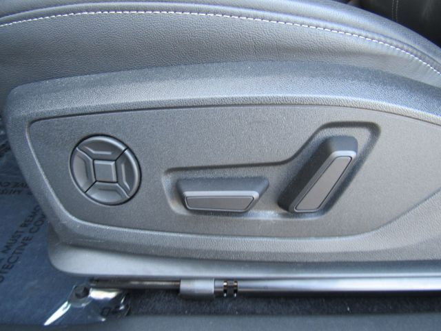 2024 Audi Q4 e-tron Premium Plus 50 quattro Plano TX