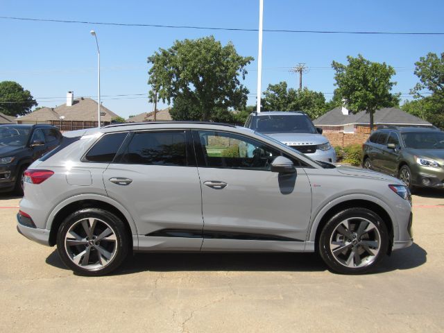 2024 Audi Q4 e-tron Premium Plus 50 quattro Plano TX