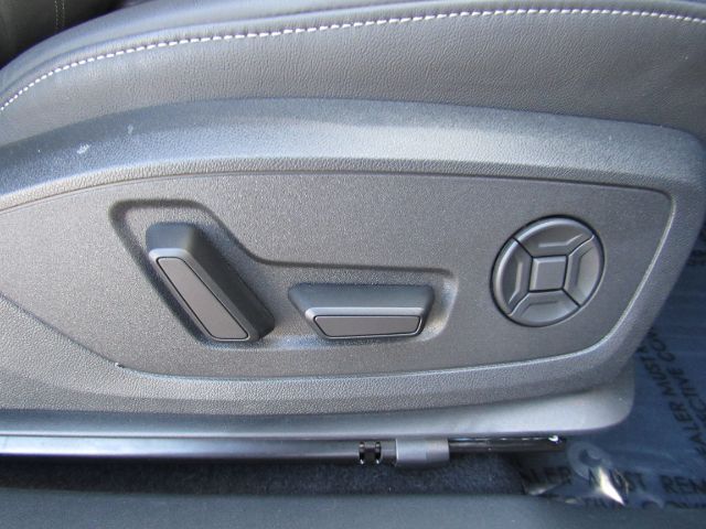 2024 Audi Q4 e-tron Premium Plus 50 quattro Plano TX