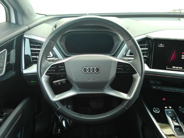 2024 Audi Q4 e-tron Premium Plus 50 quattro Plano TX