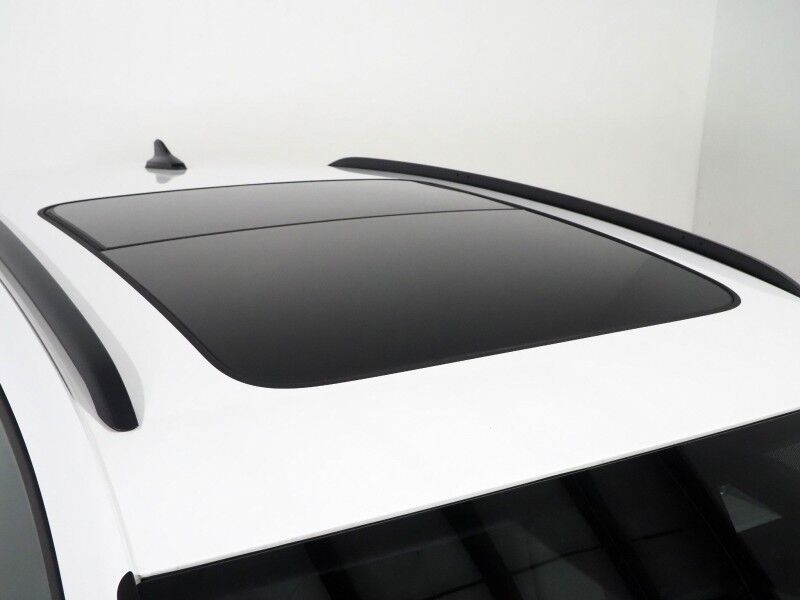 2024 Audi Q4 e-tron Premium Plus 55 Quattro *BLACK OPTIC PKG, NAVIGATION, VIRTUAL COCKPIT, ADAPTIVE CRUISE, SAFETY ALERTS, PANORAMA MOONROOF, LEATHER, HEATED SEATS/STEERING, WIRELESS CHARGING, ANDROID & APPLE Round Rock TX