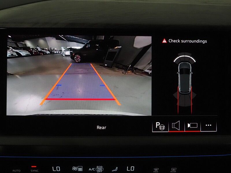 2024 Audi Q4 e-tron Premium Plus 55 Quattro *BLACK OPTIC PKG, NAVIGATION, VIRTUAL COCKPIT, ADAPTIVE CRUISE, SAFETY ALERTS, PANORAMA MOONROOF, LEATHER, HEATED SEATS/STEERING, WIRELESS CHARGING, ANDROID & APPLE Round Rock TX