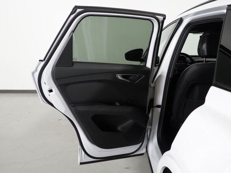 2024 Audi Q4 e-tron Premium Plus 55 Quattro *BLACK OPTIC PKG, NAVIGATION, VIRTUAL COCKPIT, ADAPTIVE CRUISE, SAFETY ALERTS, PANORAMA MOONROOF, LEATHER, HEATED SEATS/STEERING, WIRELESS CHARGING, ANDROID & APPLE Round Rock TX