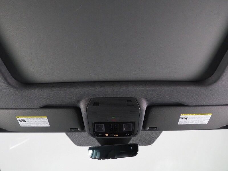 2024 Audi Q4 e-tron Premium Plus 55 Quattro *BLACK OPTIC PKG, NAVIGATION, VIRTUAL COCKPIT, ADAPTIVE CRUISE, SAFETY ALERTS, PANORAMA MOONROOF, LEATHER, HEATED SEATS/STEERING, WIRELESS CHARGING, ANDROID & APPLE Round Rock TX