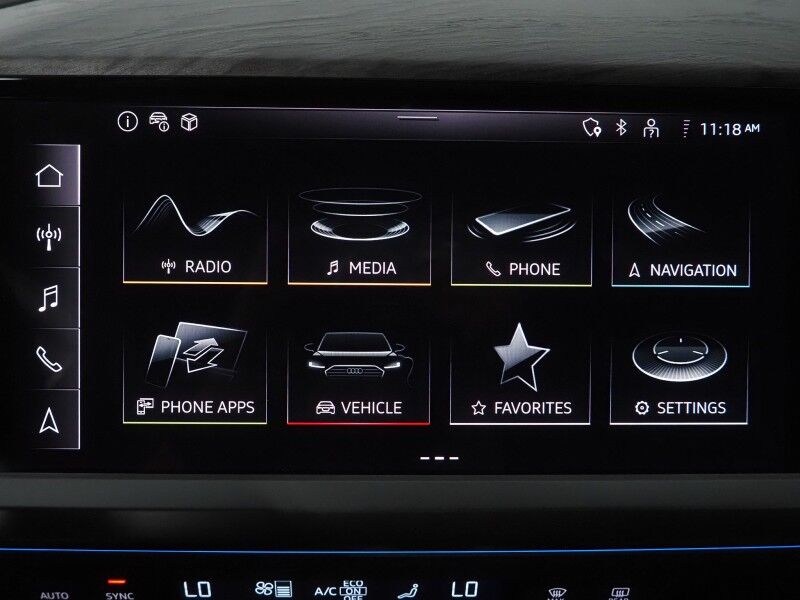 2024 Audi Q4 e-tron Premium Plus 55 Quattro *BLACK OPTIC PKG, NAVIGATION, VIRTUAL COCKPIT, ADAPTIVE CRUISE, SAFETY ALERTS, PANORAMA MOONROOF, LEATHER, HEATED SEATS/STEERING, WIRELESS CHARGING, ANDROID & APPLE Round Rock TX