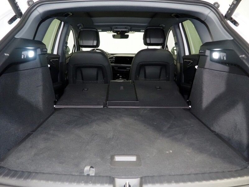 2024 Audi Q4 e-tron Premium Plus 55 Quattro *BLACK OPTIC PKG, NAVIGATION, VIRTUAL COCKPIT, ADAPTIVE CRUISE, SAFETY ALERTS, PANORAMA MOONROOF, LEATHER, HEATED SEATS/STEERING, WIRELESS CHARGING, ANDROID & APPLE Round Rock TX