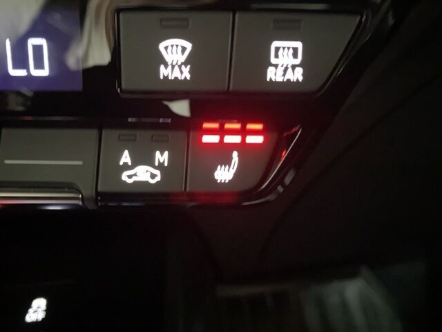 2024 Audi Q4 e-tron Premium Plus quattro Dallas TX