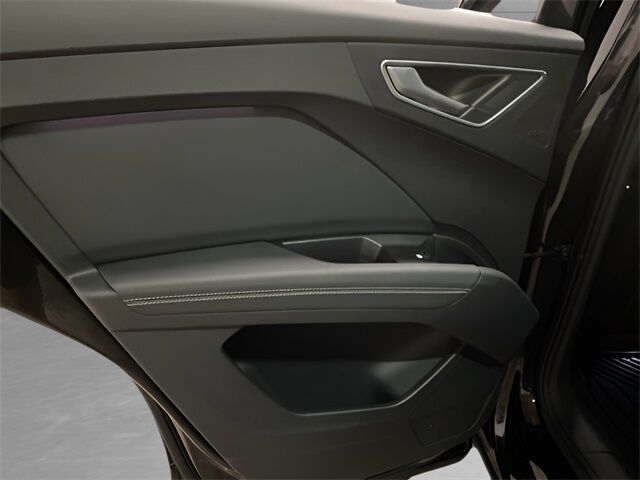 2024 Audi Q4 e-tron Premium Plus quattro Dallas TX