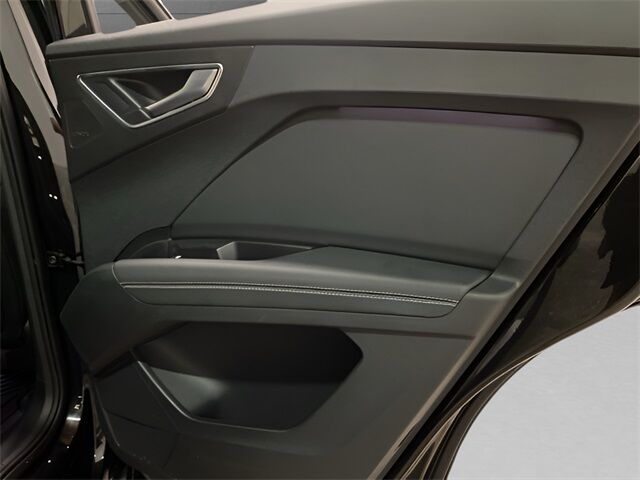 2024 Audi Q4 e-tron Premium Plus quattro Dallas TX