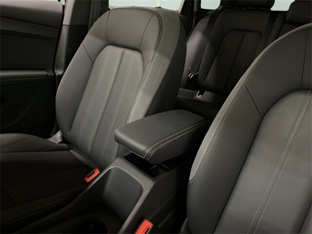 2024 Audi Q4 e-tron Premium Plus quattro Dallas TX