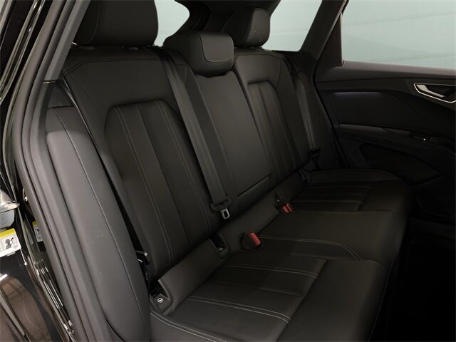 2024 Audi Q4 e-tron Premium Plus quattro Dallas TX