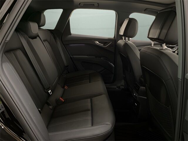 2024 Audi Q4 e-tron Premium Plus quattro Dallas TX