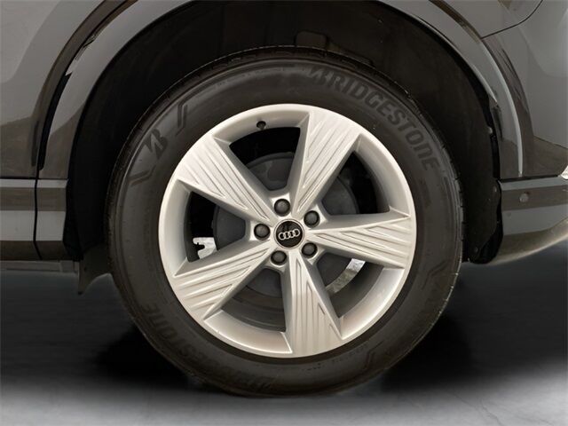 2024 Audi Q4 e-tron Premium Plus quattro Dallas TX