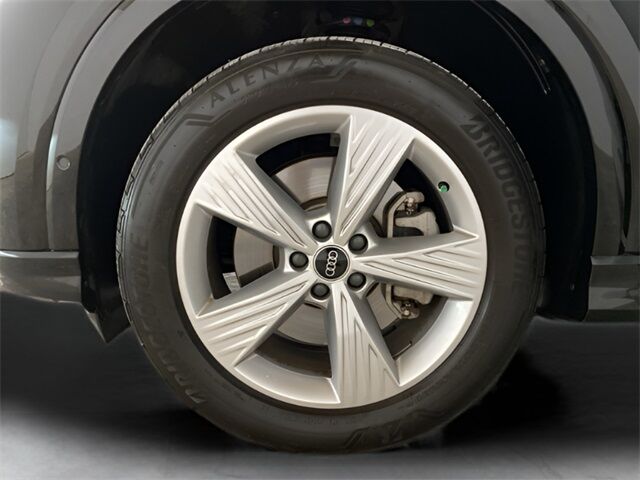 2024 Audi Q4 e-tron Premium Plus quattro Dallas TX