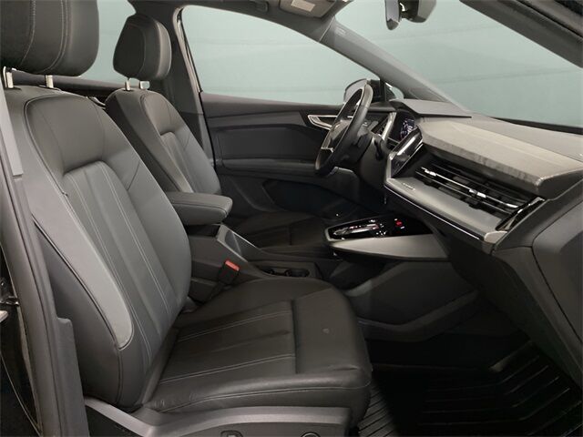 2024 Audi Q4 e-tron Premium Plus quattro Dallas TX