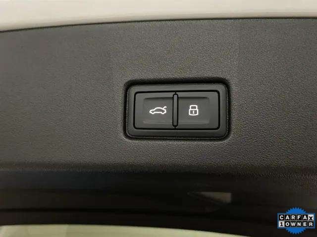 2024 Audi Q4 e-tron Premium Plus quattro Dallas TX