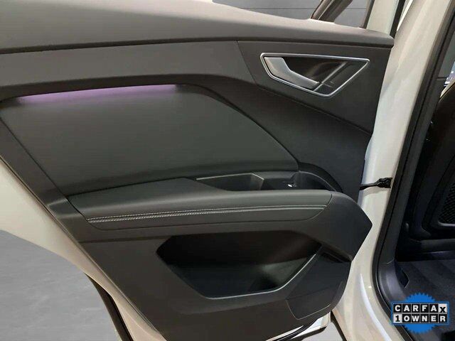 2024 Audi Q4 e-tron Premium Plus quattro Dallas TX