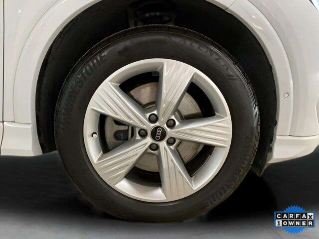 2024 Audi Q4 e-tron Premium Plus quattro Dallas TX