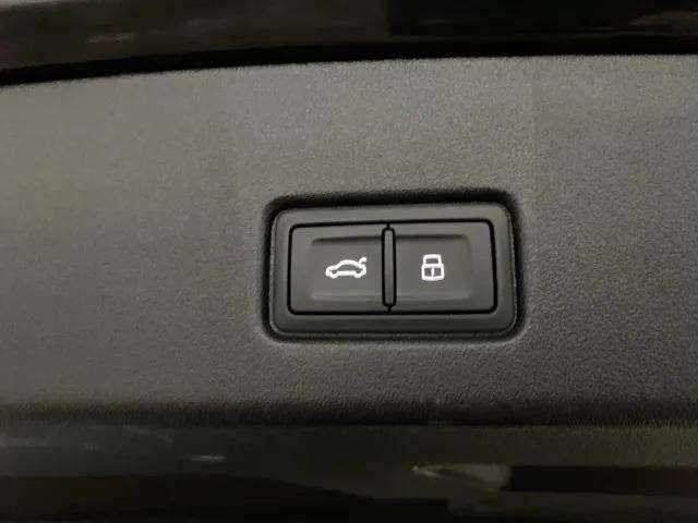 2024 Audi Q4 e-tron Premium Plus quattro Dallas TX