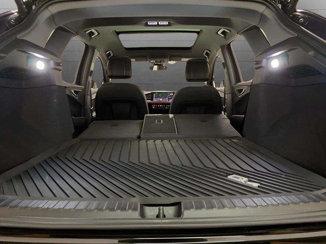 2024 Audi Q4 e-tron Premium Plus quattro Dallas TX