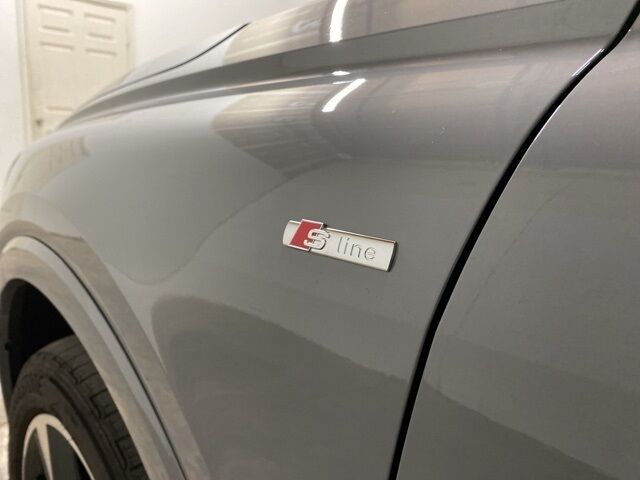 2024 Audi Q4 e-tron Premium Plus quattro Dallas TX