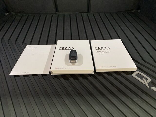 2024 Audi Q4 e-tron Premium Plus quattro Dallas TX