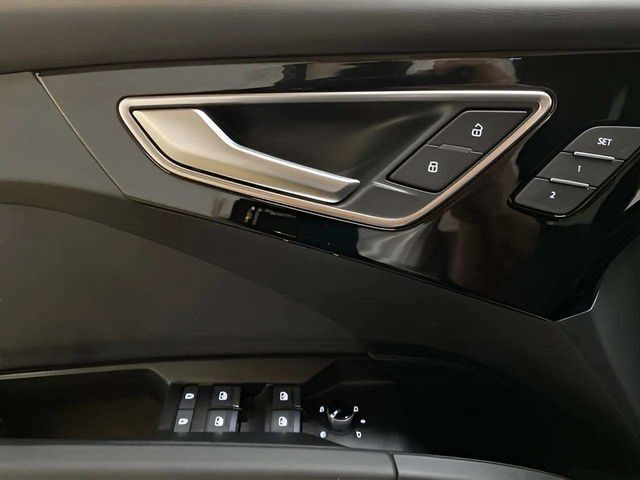 2024 Audi Q4 e-tron Premium Plus quattro Dallas TX