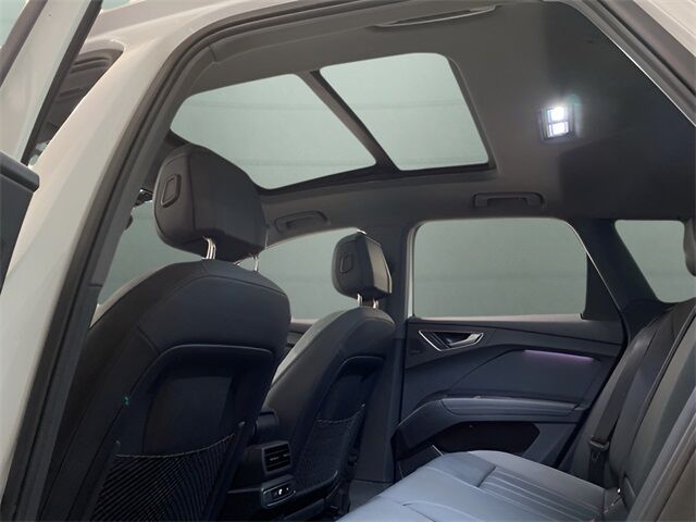 2024 Audi Q4 e-tron Premium Plus quattro Dallas TX