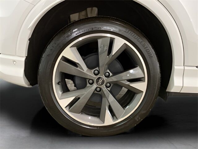 2024 Audi Q4 e-tron Premium Plus quattro Dallas TX