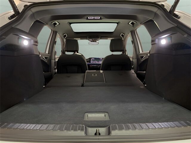 2024 Audi Q4 e-tron Premium Plus quattro Dallas TX