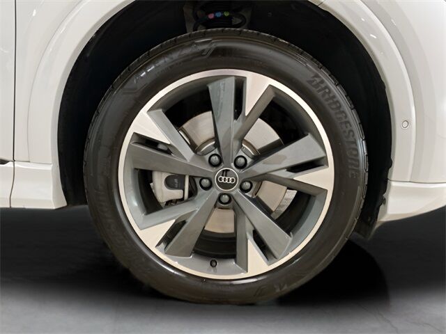 2024 Audi Q4 e-tron Premium Plus quattro Dallas TX