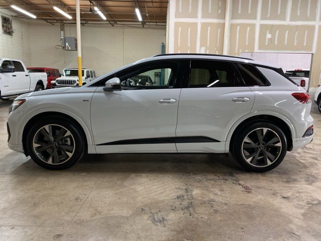 2024 Audi Q4 e-tron Premium Plus quattro