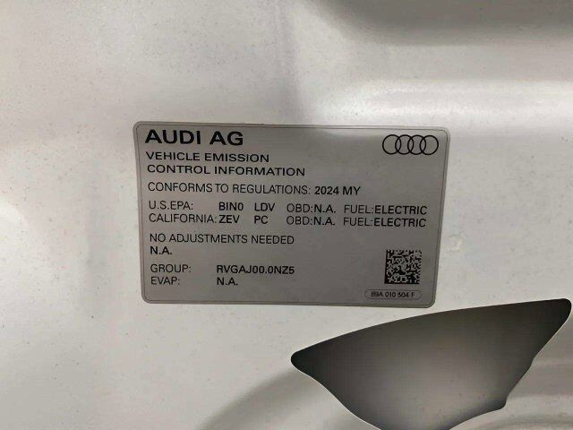 2024 Audi Q4 e-tron Premium Plus quattro Dallas TX