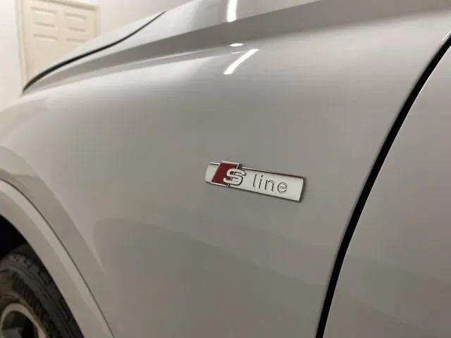 2024 Audi Q4 e-tron Premium Plus quattro Dallas TX