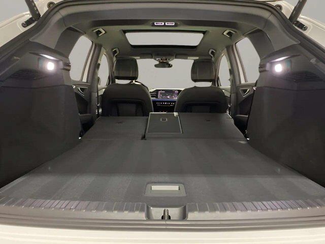 2024 Audi Q4 e-tron Premium Plus quattro Dallas TX