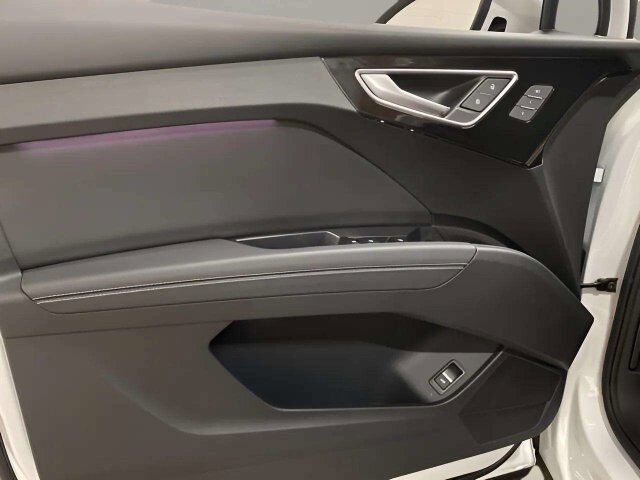 2024 Audi Q4 e-tron Premium Plus quattro Dallas TX