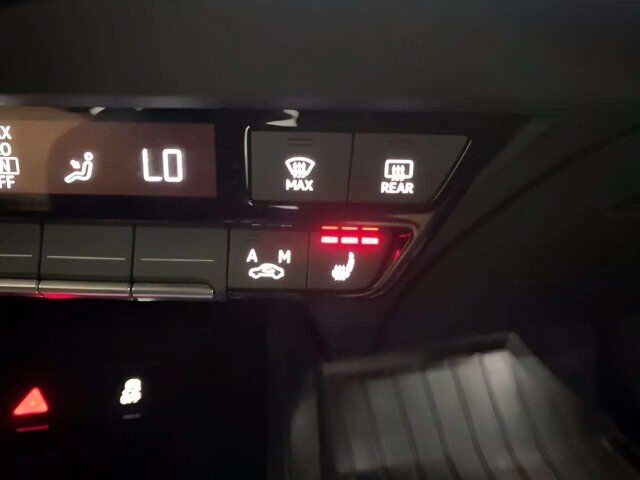 2024 Audi Q4 e-tron Premium Plus quattro Dallas TX