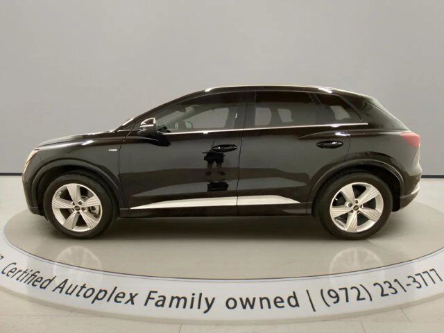 2024 Audi Q4 e-tron Premium Plus quattro